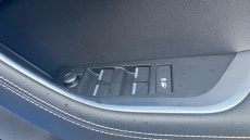 Jaguar XE 2.0 Reims Edition 4dr Auto Petrol Saloon